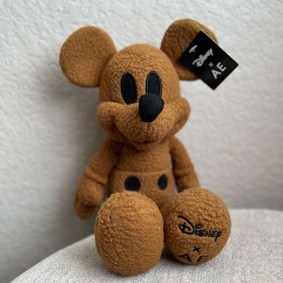 Plush Mickey Mouse Disney x AE - Picture 1 of 5